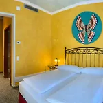 Hotel&hostel Montarina *