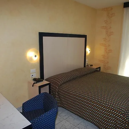 Hotel&hostel Montarina Хостел