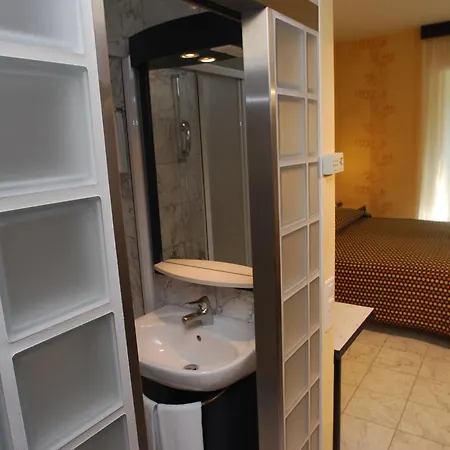 Hotel&hostel Montarina