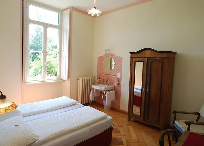 Hotel&hostel Montarina Ostello *