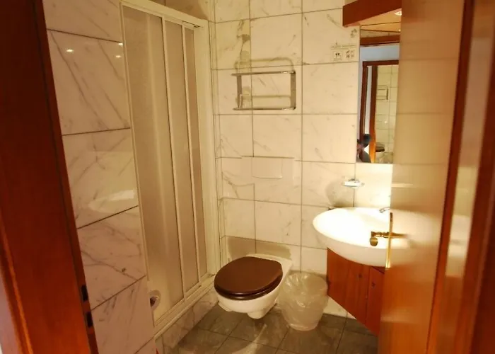 Ostello Hotel&hostel Montarina