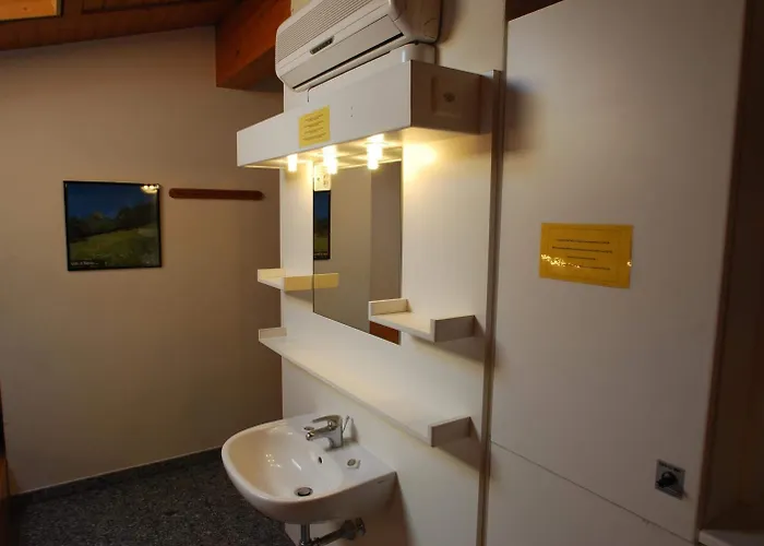 Ostello Hotel&hostel Montarina