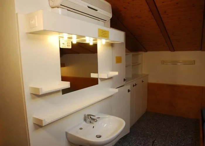 Ostello Hotel&hostel Montarina